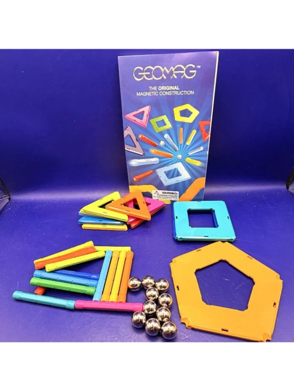 Geomag Magnetic Construction Set 35 Rods Spheres Panels Building Toy STEM Book